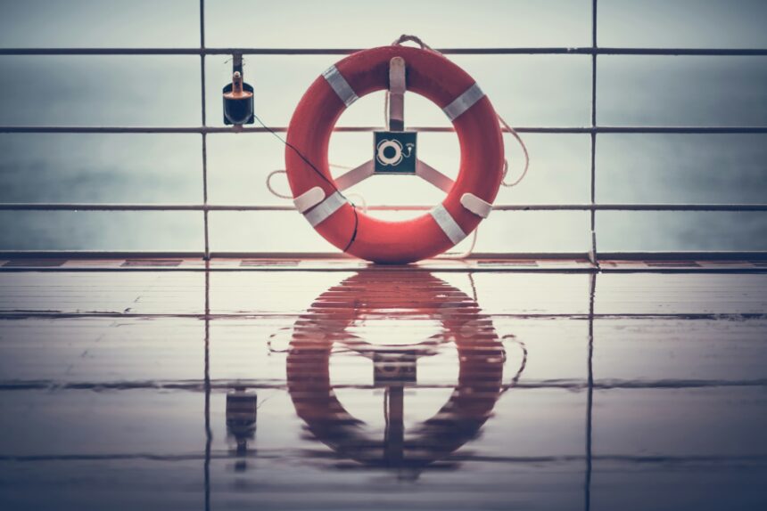 Cruise Ship Lifebuoy Ling