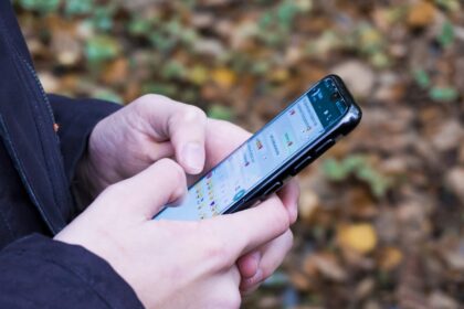 samsung, smartphone, mobile, communication, android, technology, contact, lifestyle, whatsapp, whatsapp, whatsapp, whatsapp, whatsapp, whatsapp