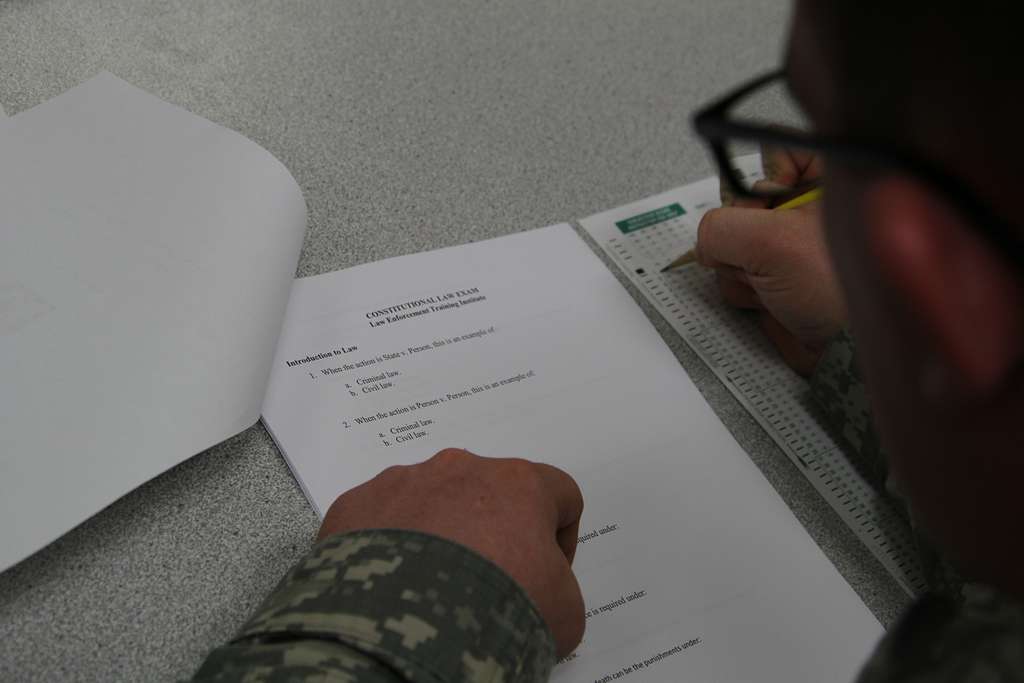 U.S. Chief Justices Call for Bar Exam Alternatives to Reform Legal Licensing