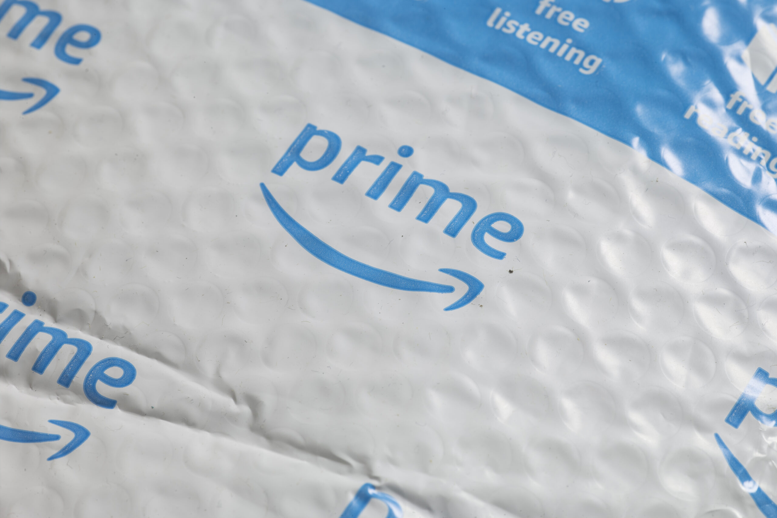 Amazon Goes on Trial as FTC Accuses it of Duping Prime Subscribers
