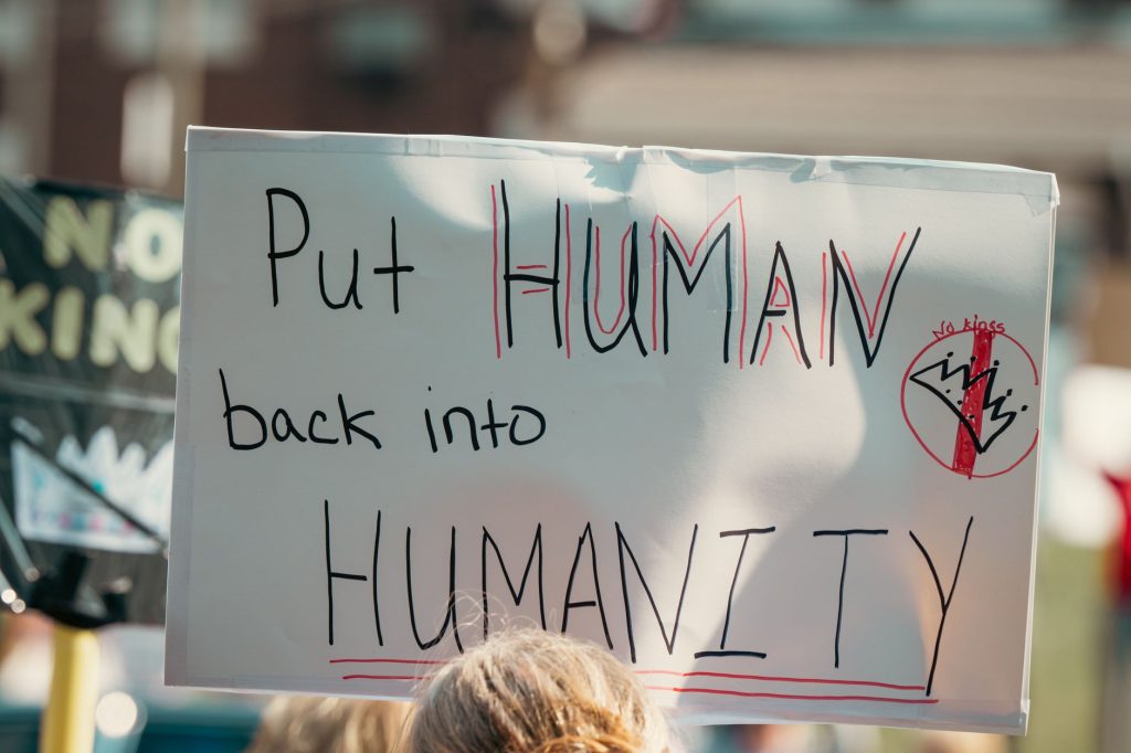 Liberalism vs Neoliberalism: Political Theory